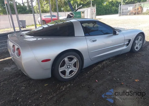 1998 Chevrolet Corvette z USA, uszkodzony, nr VIN 1G1YY22G3W5103760
